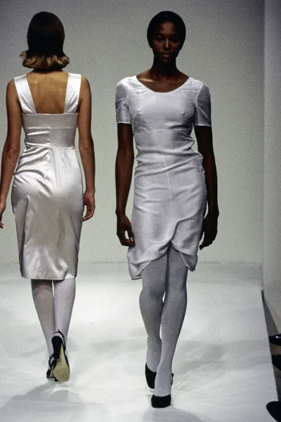 Look 29